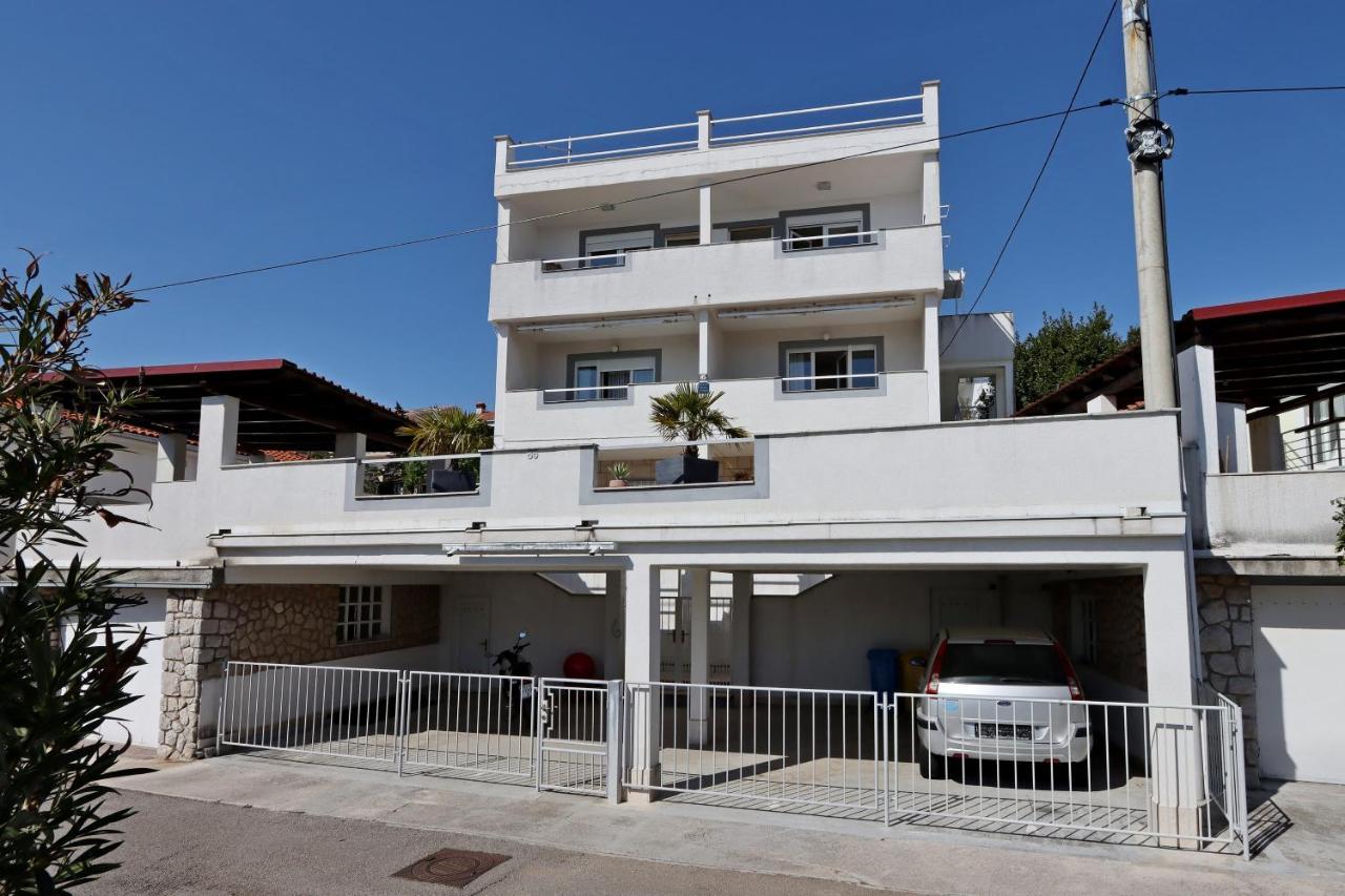 Apartments With A Parking Space Crikvenica - 12592 المظهر الخارجي الصورة